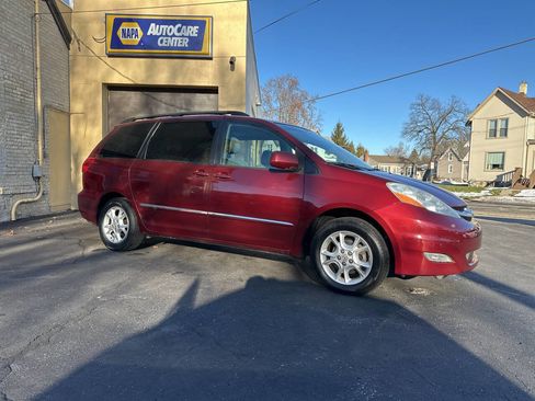 Used 2006 Toyota Sienna XLE Limited image 4