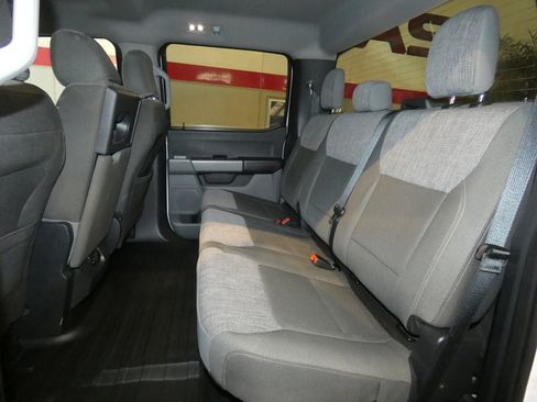 Used 2022 Ford F150 XLT w/ XTR Package image 23