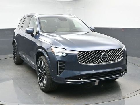 New 2026 Volvo XC90 B6 Plus AWD/4WD image 2