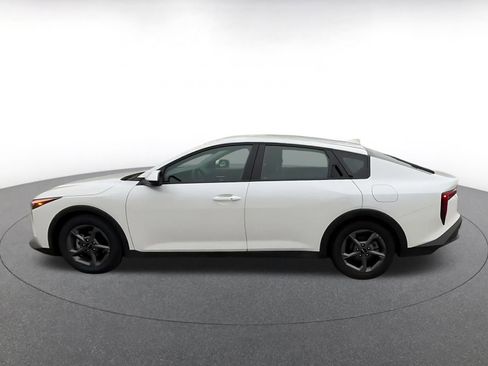 Used 2025 Kia K4 FWD image 9