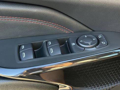 Used 2024 Chevrolet Trax RS w/ Driver Confidence Package image 26