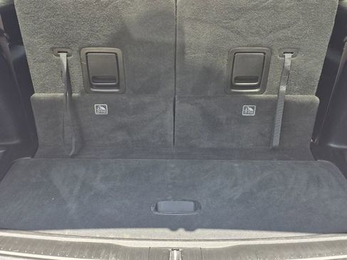 Used 2023 Jeep Grand Cherokee L Laredo RWD image 27