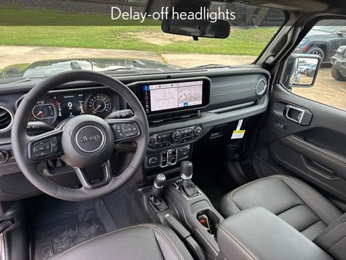 New 2025 Jeep Gladiator Sport image 31