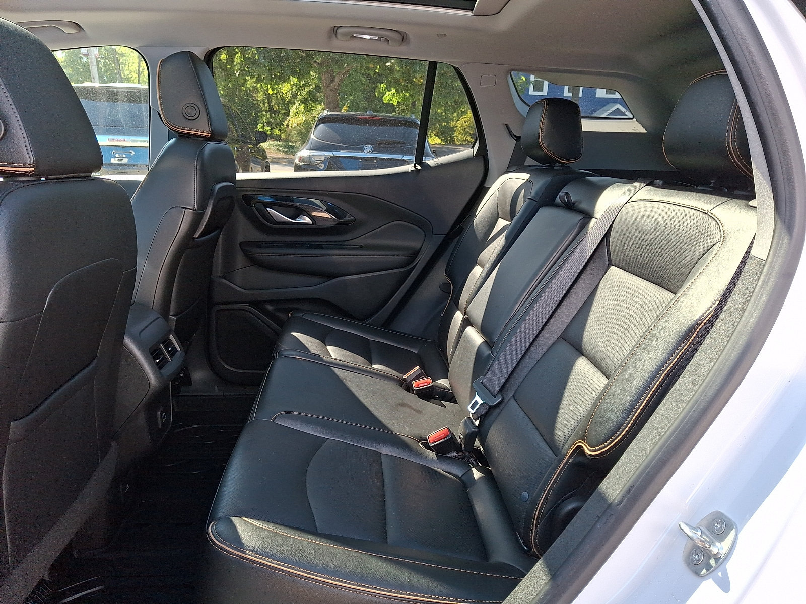 Used 2022 GMC Terrain AT4 AWD/4WD image 10