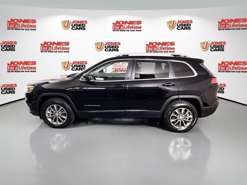Used 2021 Jeep Cherokee Latitude Plus AWD/4WD image 14