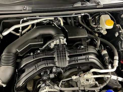 Used 2023 Subaru Crosstrek 2.5i Limited w/ Moonroof Package image 32