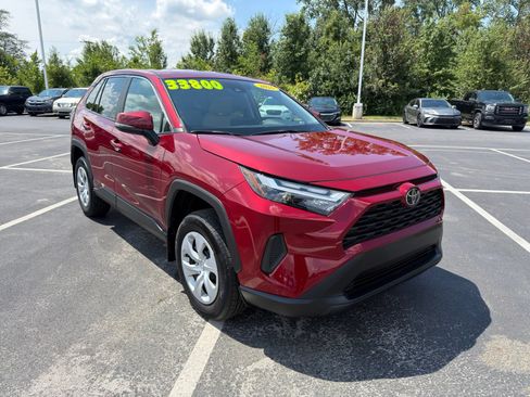 Used 2025 Toyota RAV4 LE FWD image 10