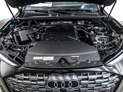 New 2025 Audi Q5 Premium Plus image 11