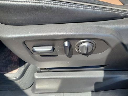 Used 2020 Chevrolet Silverado 3500 High Country AWD/4WD image 22