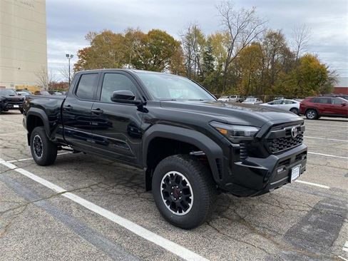 New 2025 Toyota Tacoma TRD Off-Road image 1