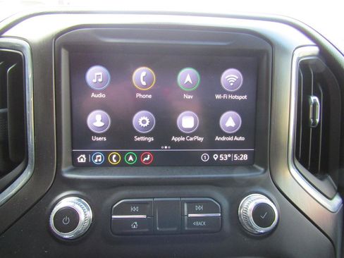 Used 2020 GMC Sierra 2500 AT4 w/ Technology Package image 18