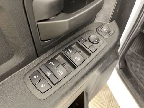 New 2024 RAM 3500 Tradesman w/ Chrome Appearance Group image 15