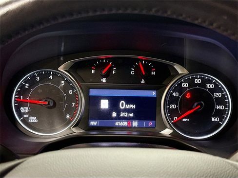 Used 2022 GMC Acadia SLT w/ Preferred Package image 14