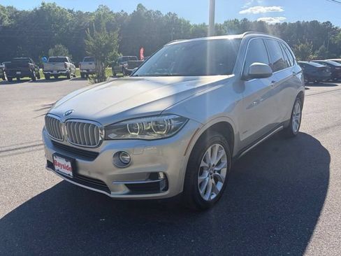 Used 2015 BMW X5 xDrive50i AWD/4WD image 7