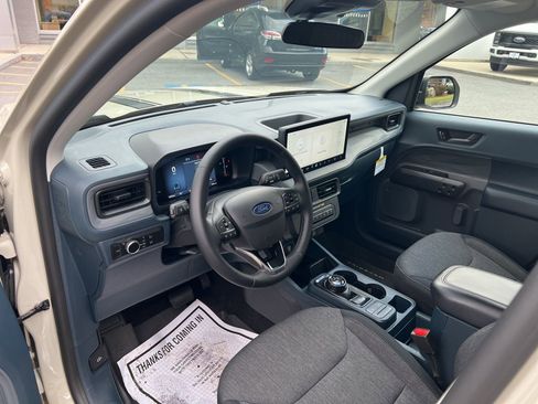 New 2025 Ford Maverick XLT w/ XLT Luxury Package image 16