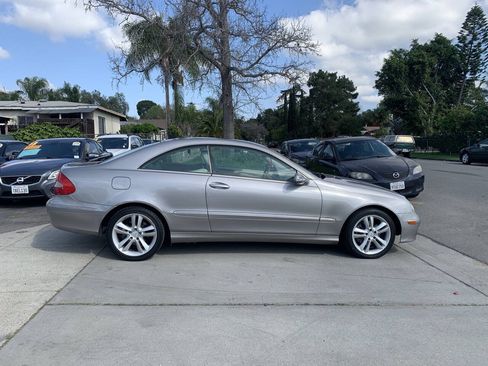 Used 2006 Mercedes-Benz CLK 350 Coupe image 7