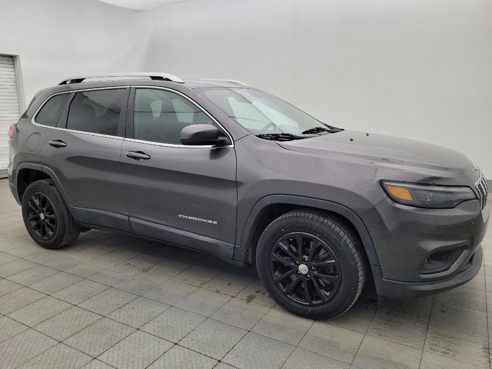 Used 2019 Jeep Cherokee Latitude Plus FWD image 11