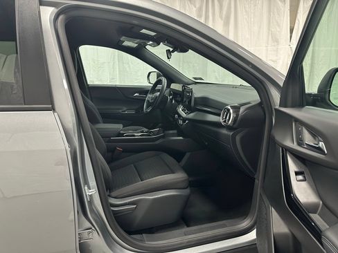 Used 2026 Chevrolet Equinox LT FWD image 51