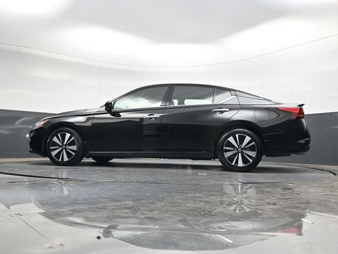 Used 2022 Nissan Altima 2.5 SL FWD image 30
