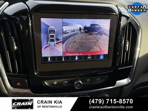 Used 2023 Chevrolet Traverse RS image 15