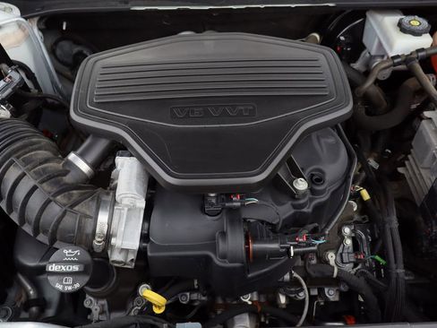 Certified 2020 GMC Acadia AT4 w/ Driver Alert Package II image 33