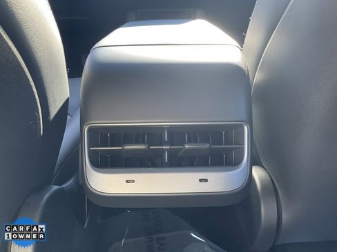 Used 2023 Tesla Model 3 Standard Range image 34