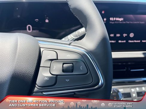 New 2025 Buick Envision Sport Touring image 25