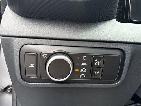 Used 2024 Ford Mustang Coupe RWD image 19