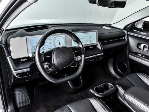 Used 2024 Hyundai Ioniq 5 Limited RWD image 15