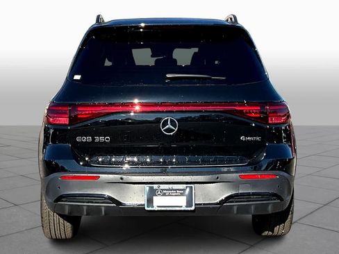 Used 2024 Mercedes-Benz EQB 350 4MATIC SUV image 4