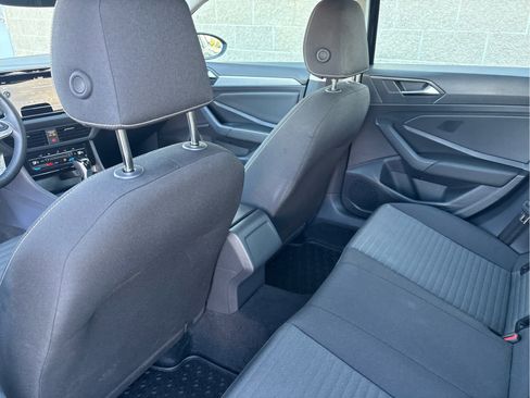 Used 2025 Volkswagen Jetta S image 33