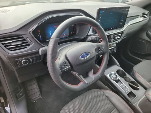 Used 2023 Ford Escape ST-Line w/ Tech Pack #1 image 10