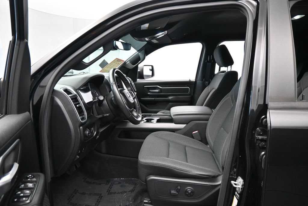 Used 2021 RAM 1500 Big Horn RWD image 10
