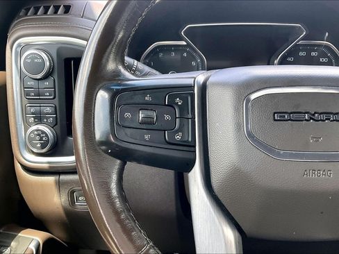 Used 2020 GMC Sierra 1500 Denali w/ Technology Package AWD/4WD image 23