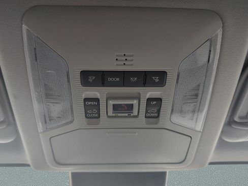 Used 2025 Toyota RAV4 XLE Premium FWD image 22