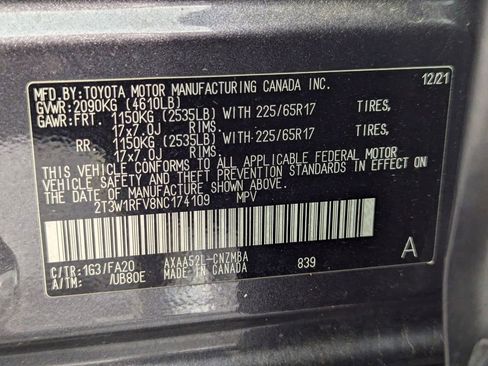 Used 2022 Toyota RAV4 XLE image 27