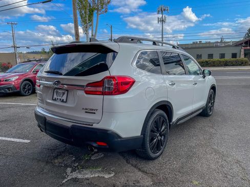 Used 2020 Subaru Ascent Touring AWD/4WD image 5