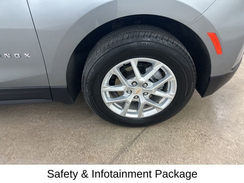 Used 2024 Chevrolet Equinox LT image 15