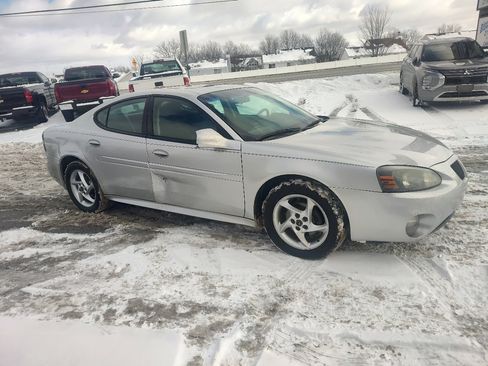 Used 2004 Pontiac Grand Prix GTP image 5