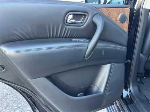 Used 2023 Nissan Armada SL image 20
