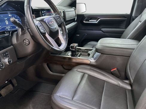 Used 2023 GMC Sierra 1500 SLT w/ SLT Premium Package AWD/4WD image 4