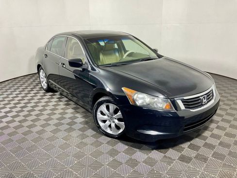 Used 2010 Honda Accord EX-L image 5