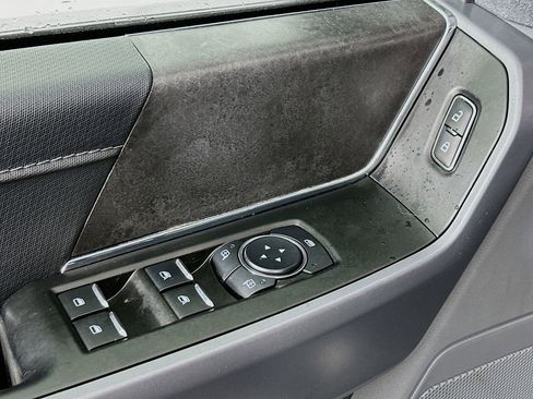 Used 2025 Ford F150 XLT w/ Equipment Group 301A Standard image 18