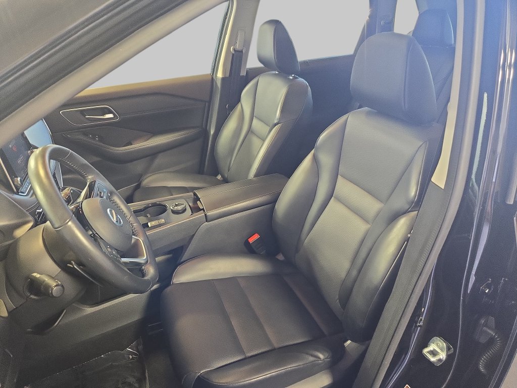 Used 2021 Nissan Rogue SV AWD/4WD image 19