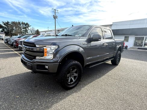 Used 2019 Ford F150 Lariat image 3