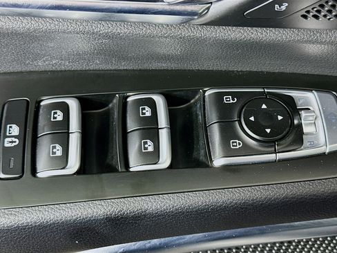 Used 2020 Kia Telluride SX w/ SX Prestige Package image 15