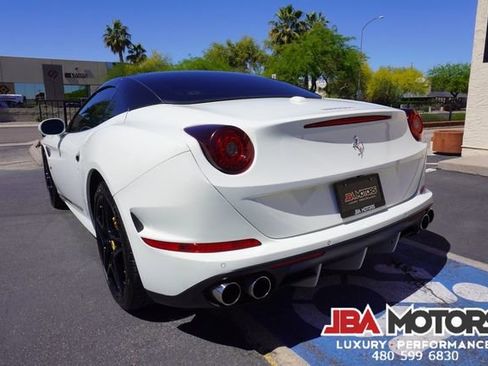 Used 2015 Ferrari California T image 48