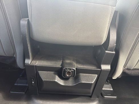 Used 2018 Ford F150 XL w/ Trailer Tow Package w/101A AWD/4WD image 24