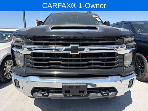 Used 2024 Chevrolet Silverado 2500 LT w/ All Star Edition AWD/4WD image 2