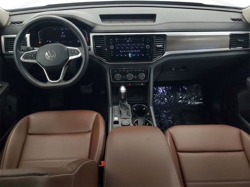 Used 2023 Volkswagen Atlas SEL image 14